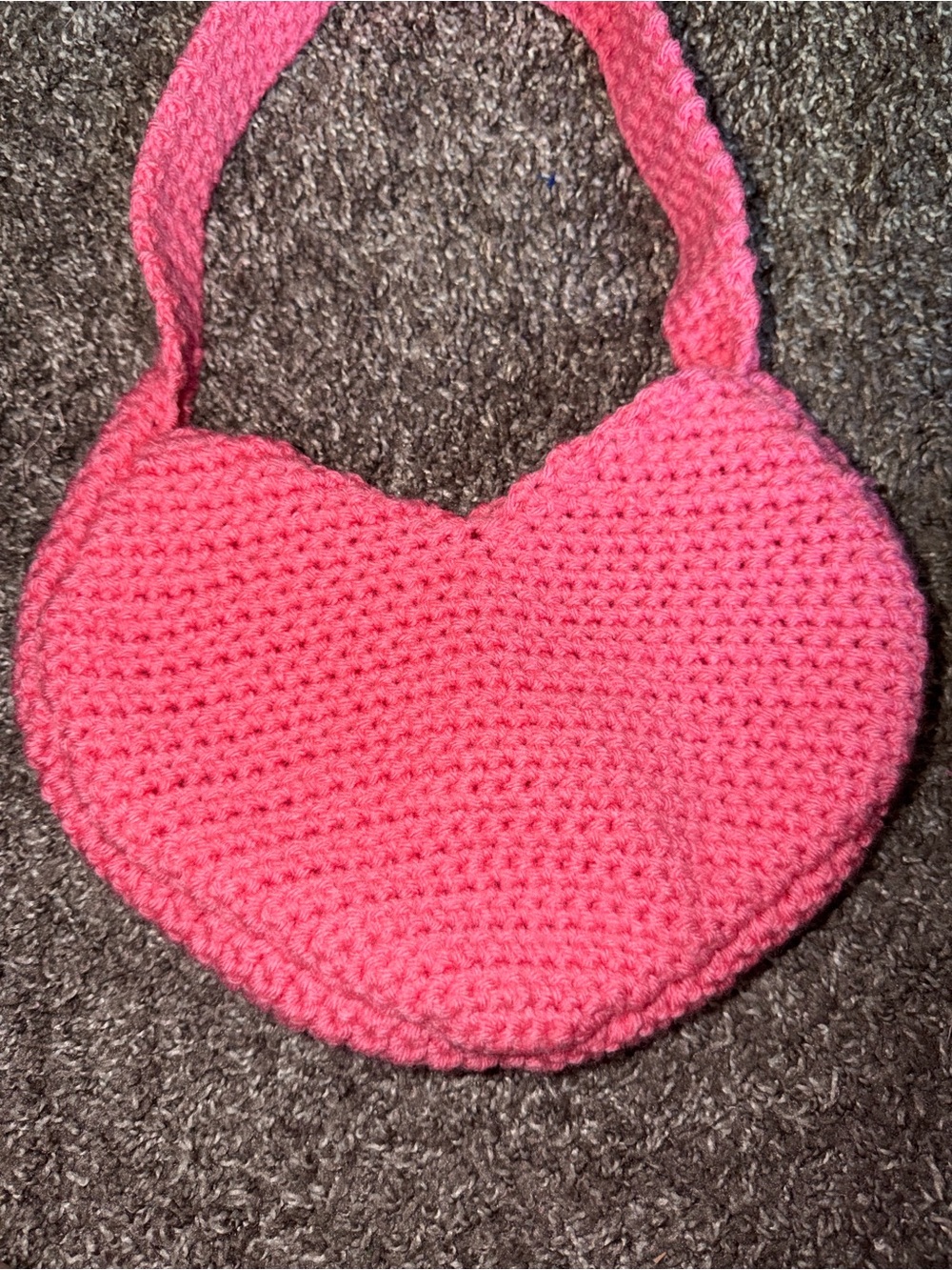 Pink Crochet Shoulder Bag in heart shape - Picture 3 of 4